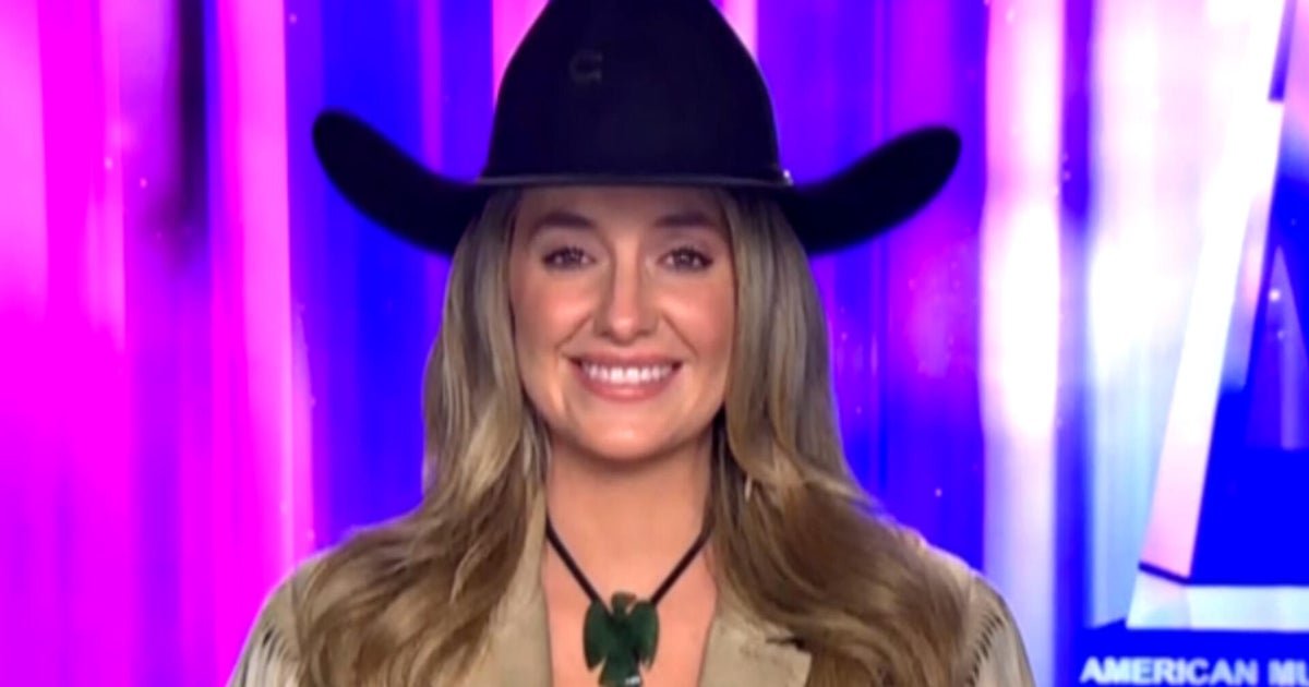 Lainey Wilson talks impostor syndrome, new single "Somewhere Over Laredo" and finding her "Duck"