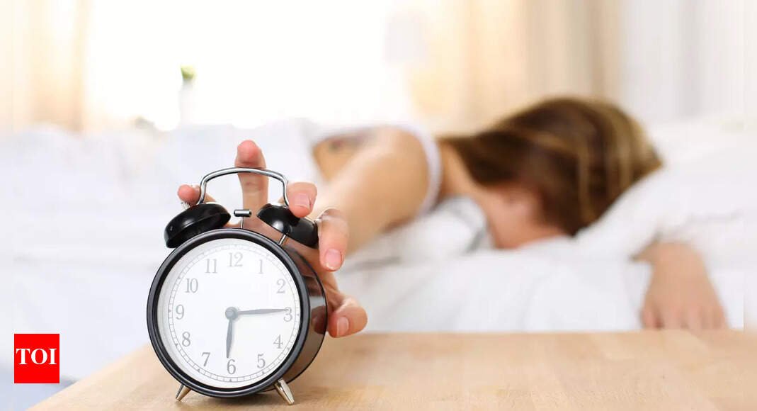 Alarm Snoozing Effects: The shocking affects of hitting the snooze button in the morning! |