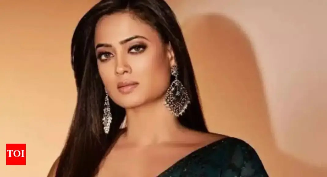 Shweta Tiwari’s weight loss story: Simple daily changes that helped her lose 10kgs in her 40s
