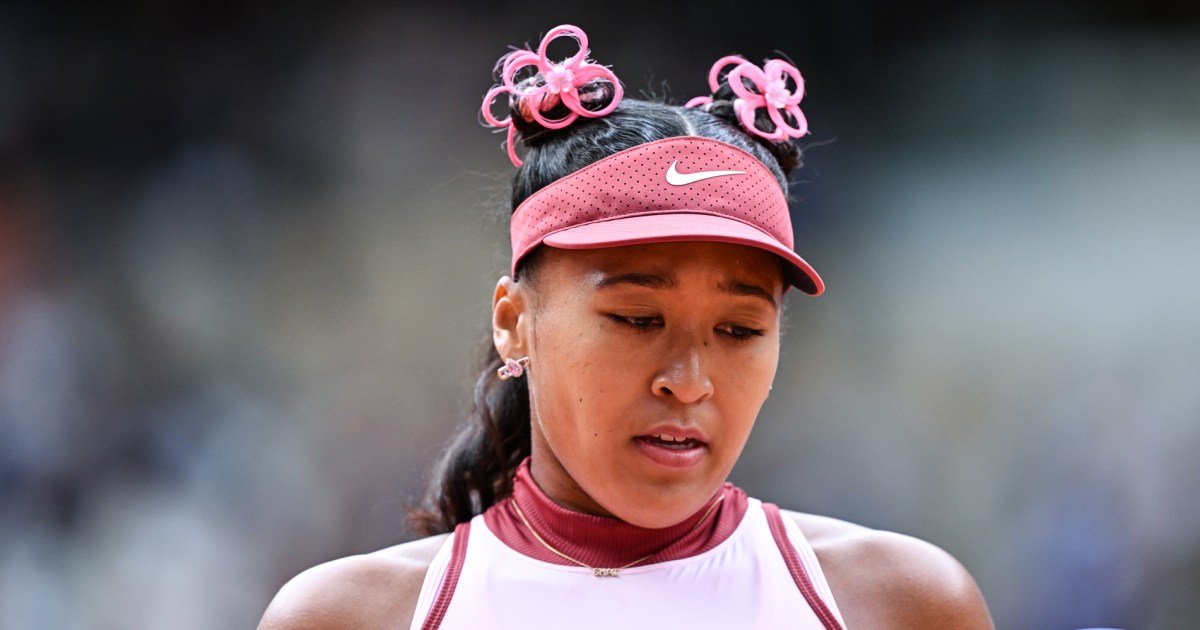 Naomi Osaka tears up after first-round French Open loss to Paula Badosa