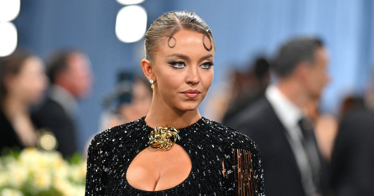 Sydney Sweeney is selling soap that contains her actual bathwater