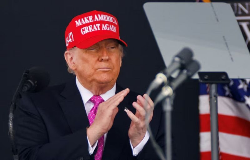 Trump says Pakistani officials heading to US for trade talks
