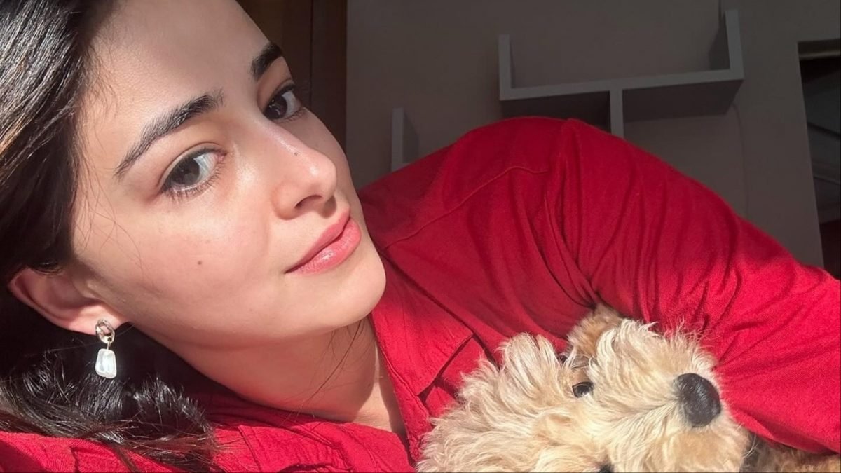 Ananya Panday’s Natural Look Is The Ultimate Style Inspiration