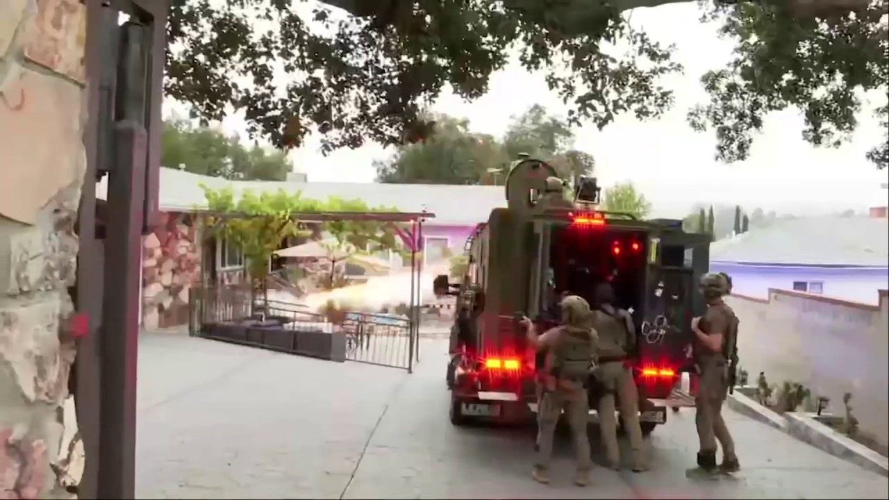 14 arrested in LA-area raid on alleged Armenian fraud ring