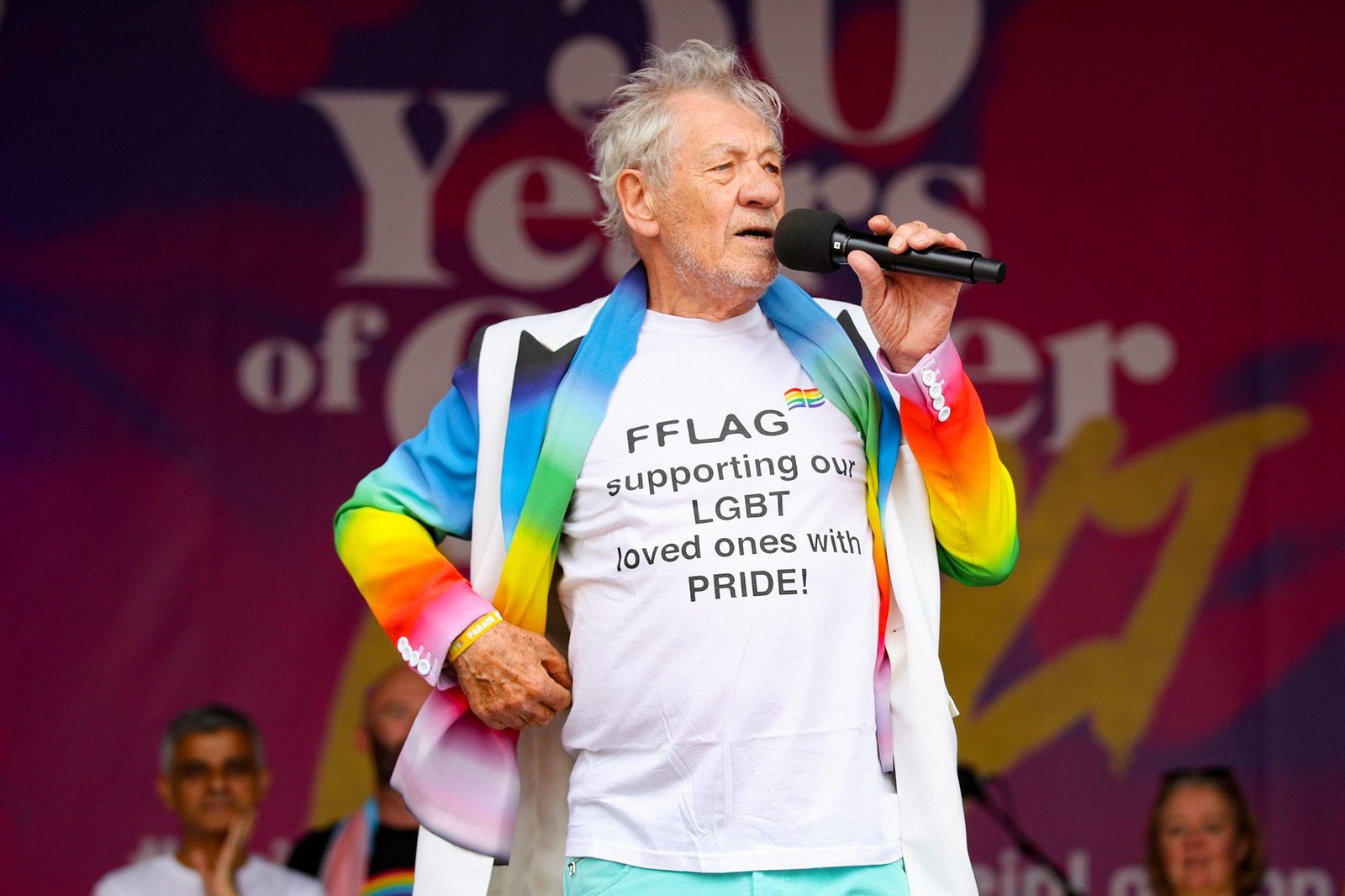 Ian McKellen to introduce trans, non-binary performance of Shakespeare play