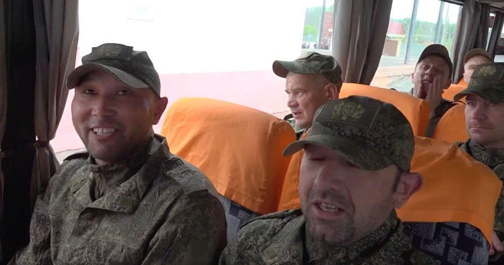 Russia and Ukraine complete 1,000 prisoner swap; Moscow launches large drone and missile attack