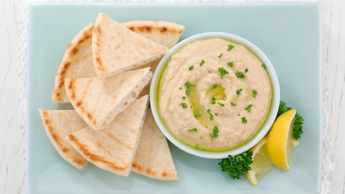 What To Serve With Pita Bread? 7 Best Side Dishes