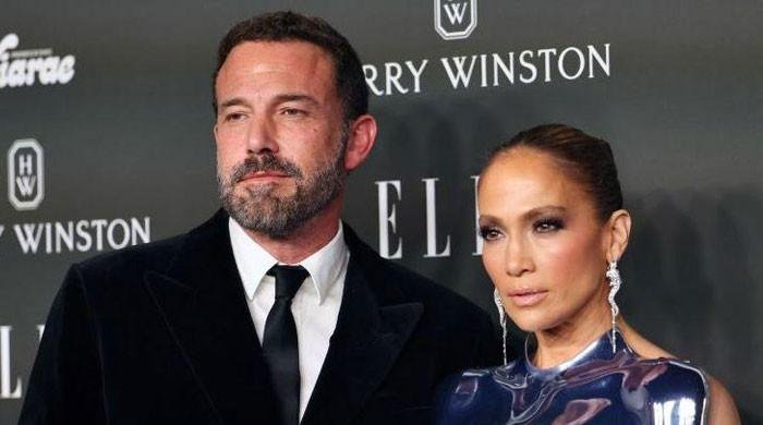 Jennifer Lopez prepares for tour while struggling with Ben Affleck split