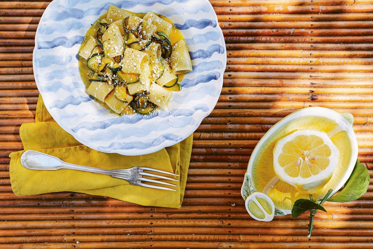 Lemon courgette carbonara recipe: A light summer pasta favourite