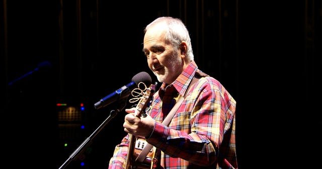 Raffi: Songs for the young and young at heart