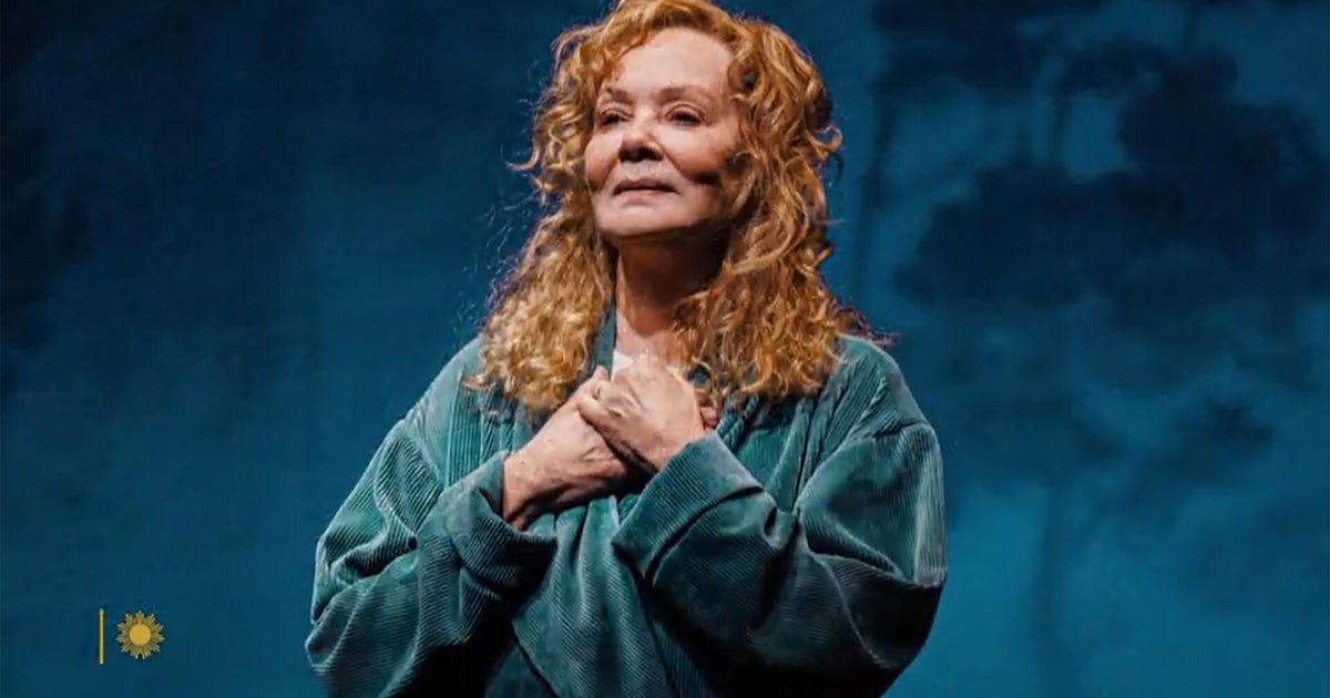 Jean Smart on her one-woman Broadway show "Call Me Izzy"