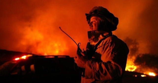 California wildfire forces thousands to evacuate in Sonoma County