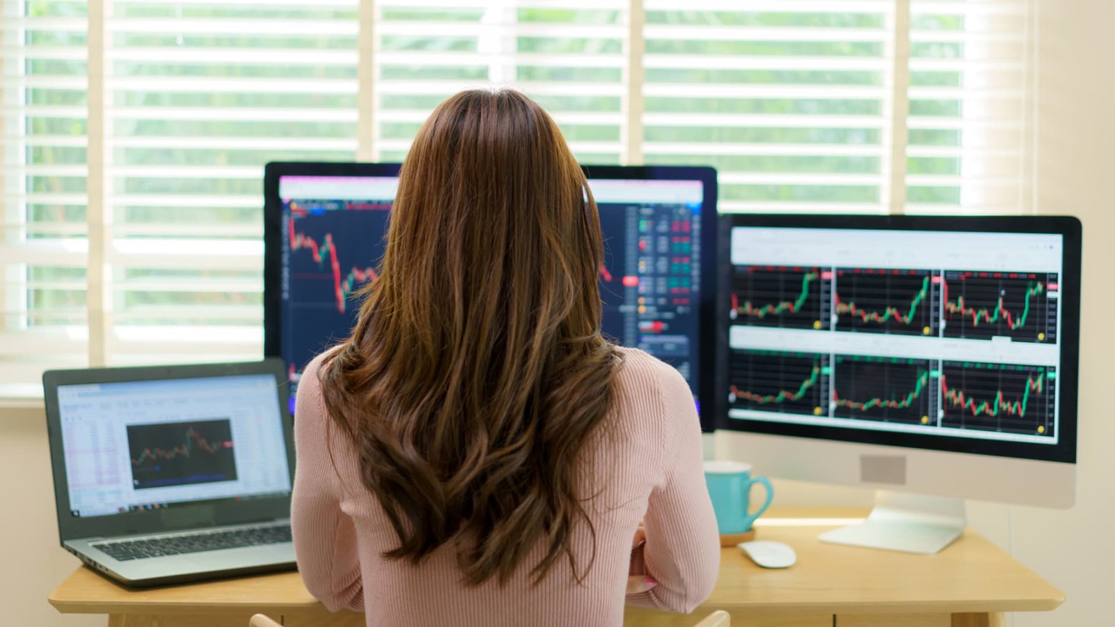 Mutual funds vs. ETFs — the difference and the role they can play in your portfolio