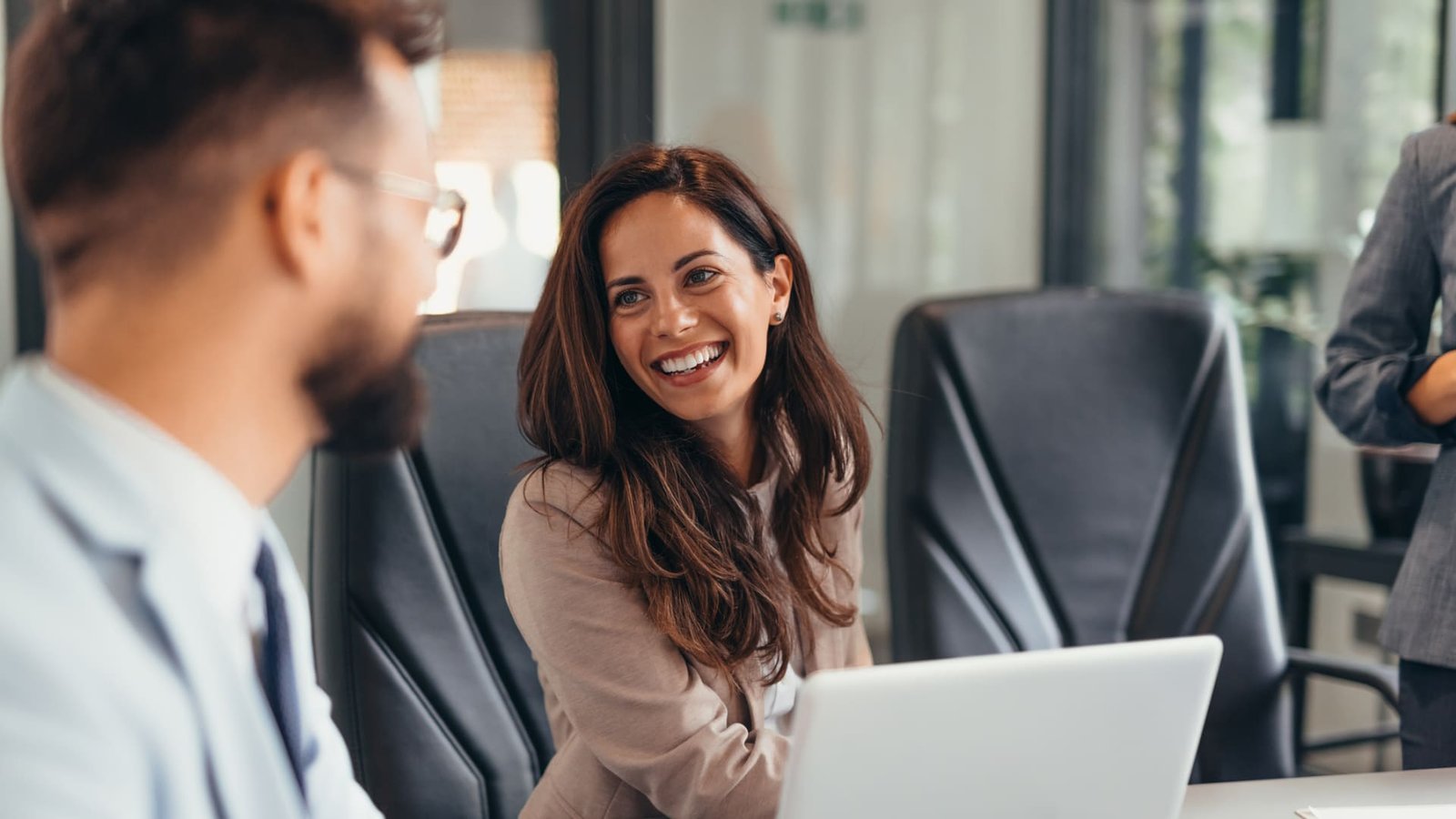 How a 'brag doc' can help you ace interviews and land a job, says recruiter