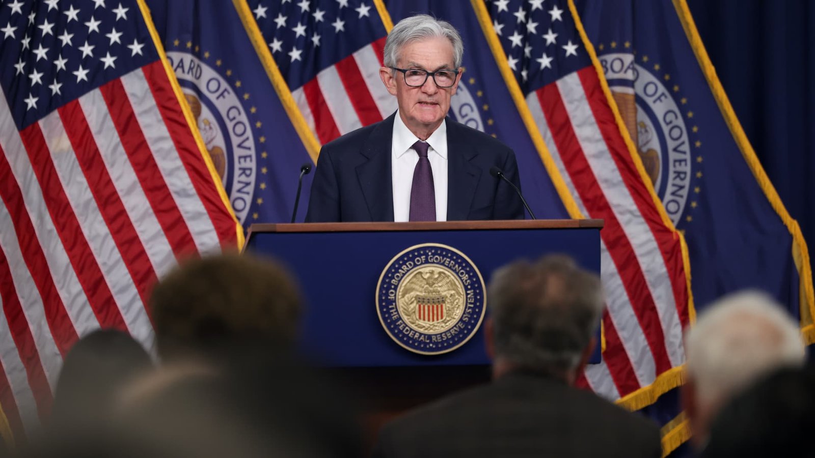 Fed's interest rate projections loom