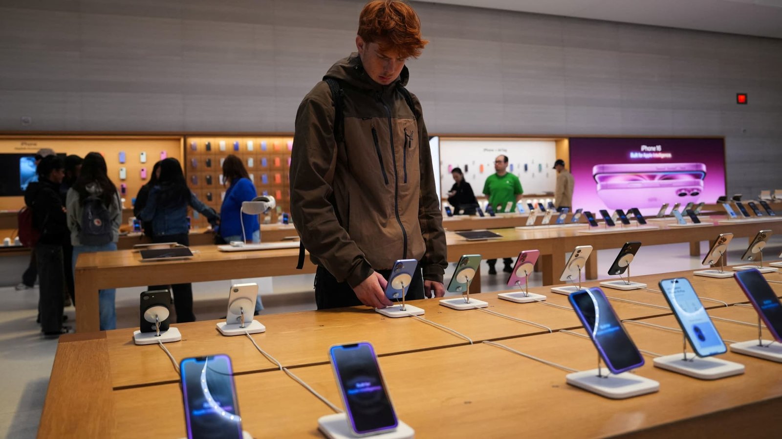 Tech stocks like Apple were Covid safety trade, but the market changed