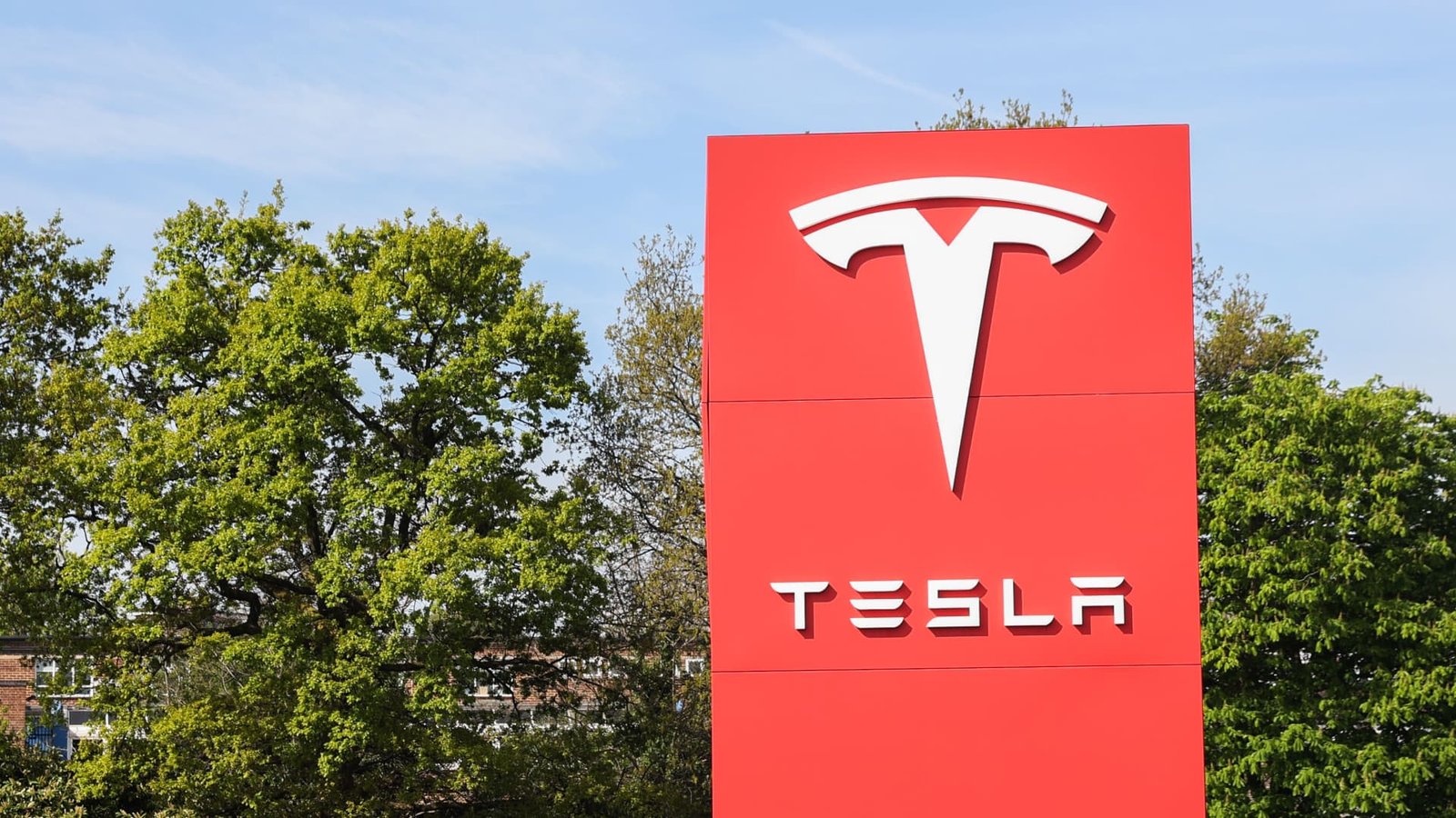 Swedish pension fund AP7 blacklists Tesla, has sold entire stake