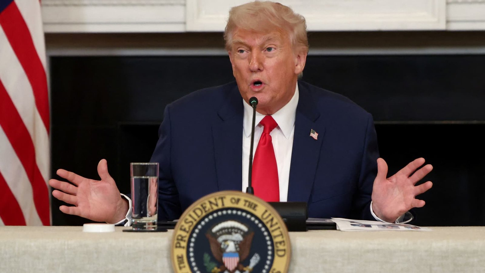 Trump, in reversal, may exempt farms and hotels from immigration raids