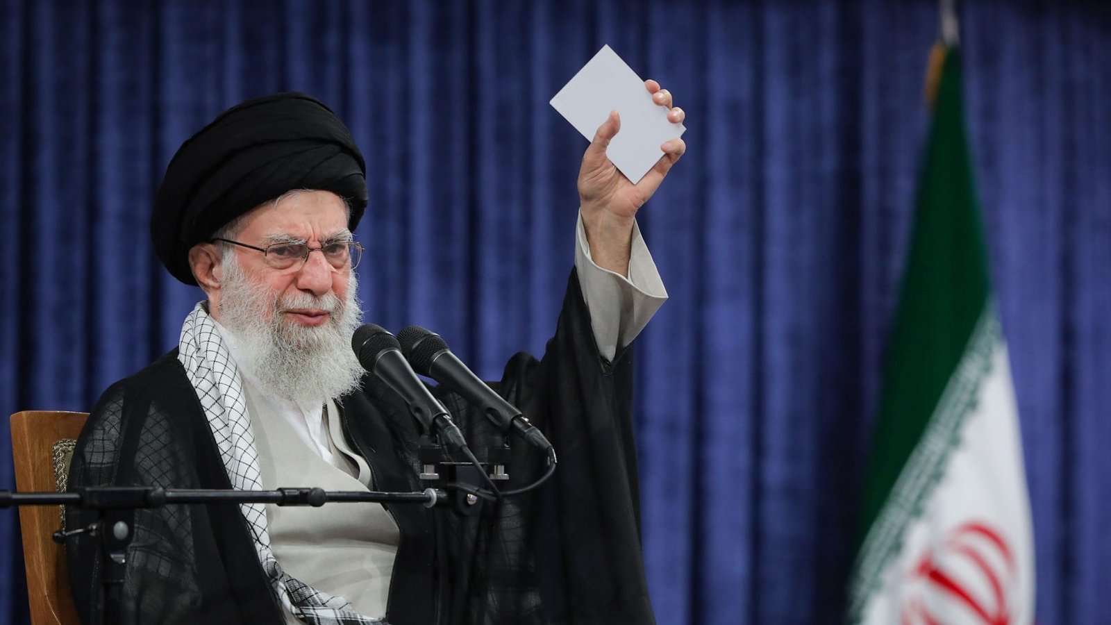 Iran threatens 'irreparable damage' if U.S. enters Israel conflict