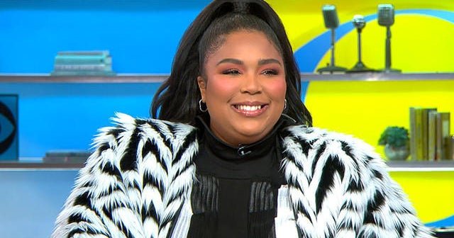 Lizzo responds to criticism over revealing Lakers game outfit: "I stay in my own positive bubble"