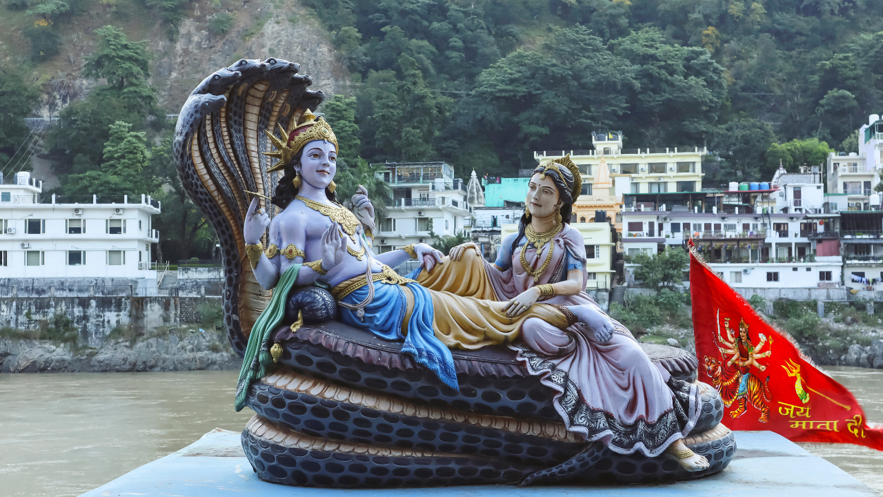 6 most powerful mantras of Lord Vishnu to heal from within