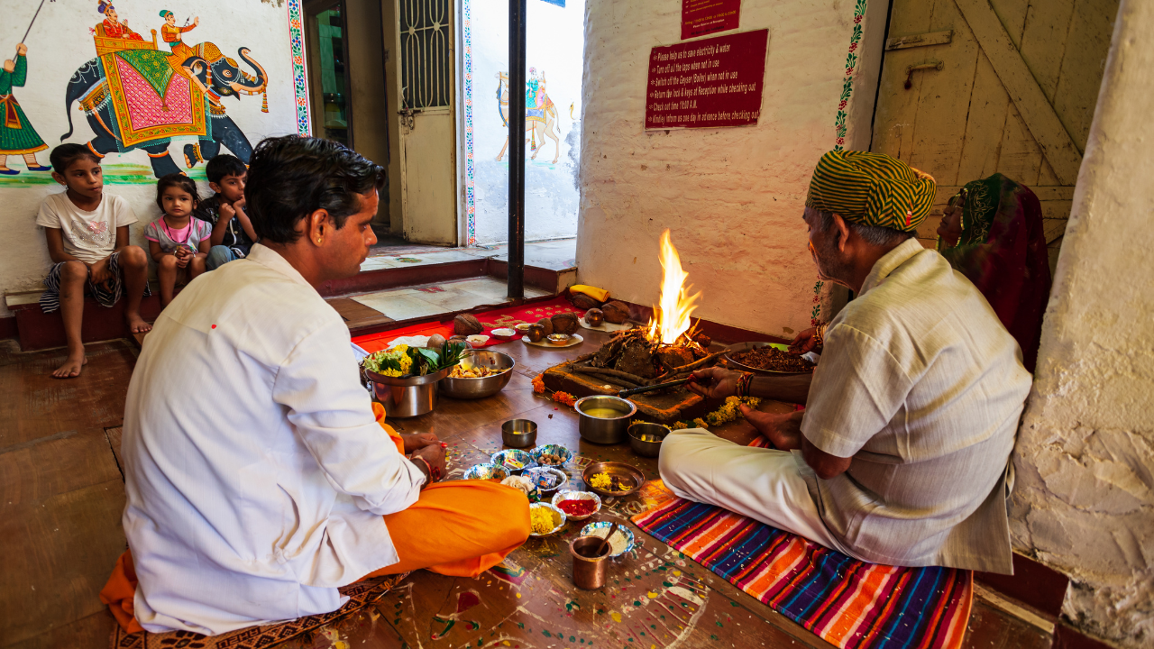 Why do Hindus tie a kalawa around their wrist? Significance, power, & how long to tie it