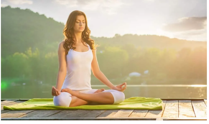 5 Yoga poses to fix poor posture