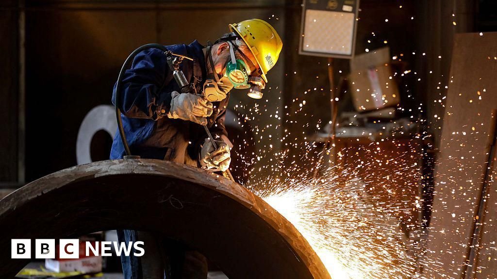 Turmoil and trade wars dominate 'summer Davos'
