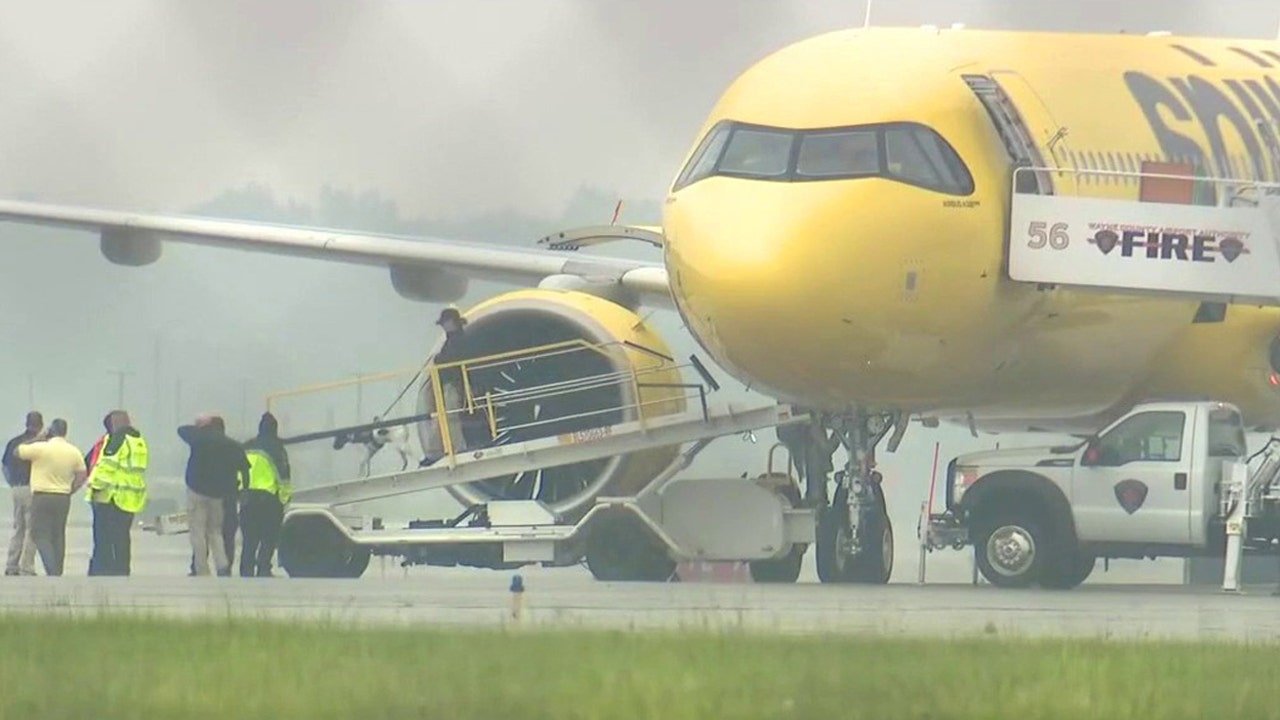 FBI arrests Michigan man who allegedly called in fake bomb threat on Spirit Airlines flight