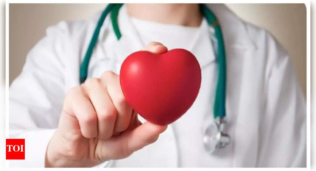 Fatigue Symptoms: Not chest discomfort, but THIS is the FIRST symptom of heart disease, and it is more common than you think |