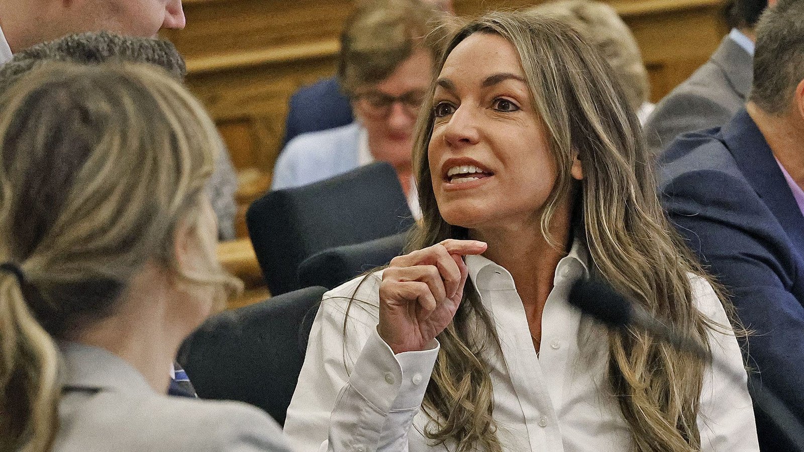 Expert wishes 10-year-old 'happy birthday' from stand in Karen Read murder trial