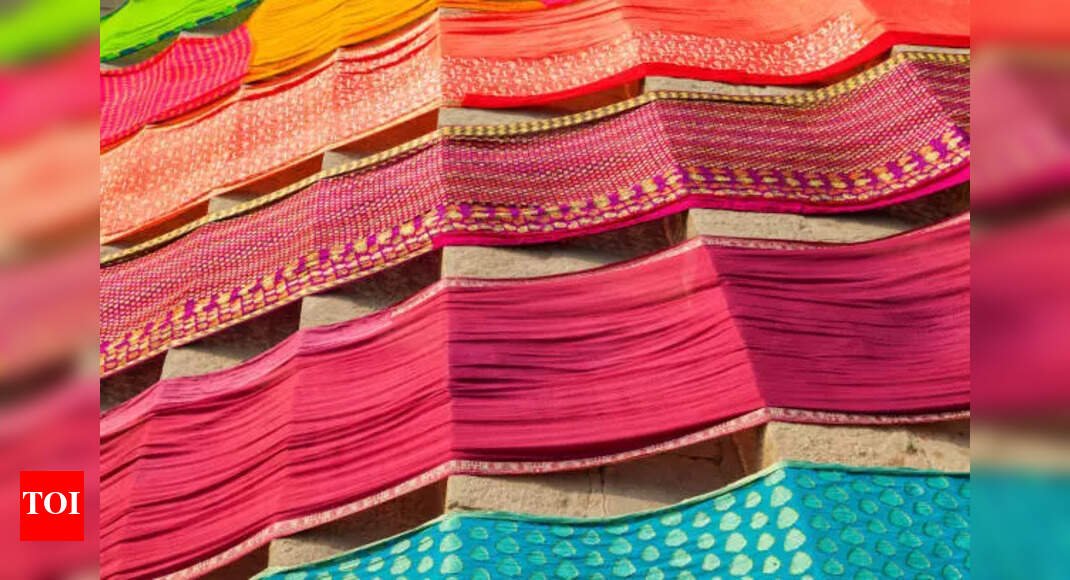 5 Indian textiles that are a must-buy for non-Indians |