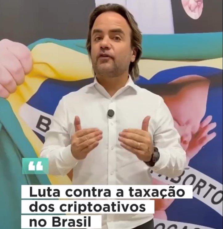 The Brazilian lawmaker Eros Biondini calling for support for his bill on social media. The caption reads: “Fight against the taxation of cryptoassets in Brazil.”