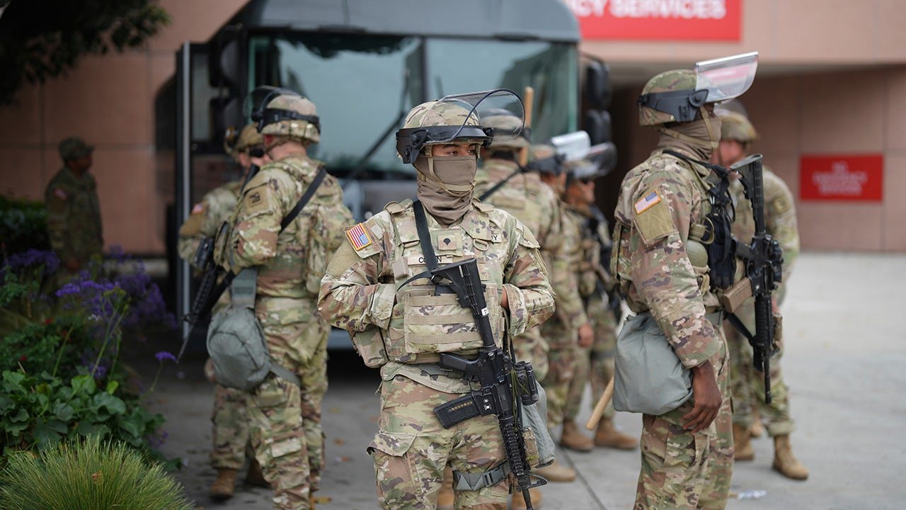 National Guard deployment grows to 4,100 troops amid LA anti-ICE riots