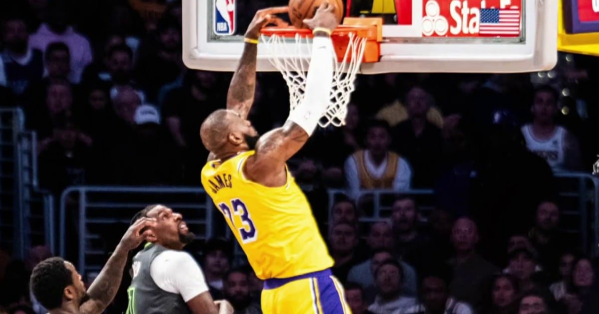 Lakers sold in record $10B deal to Dodgers owner