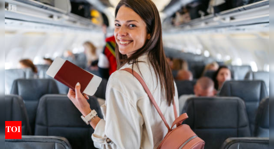 What not to wear on a plane, according to a flight attendant