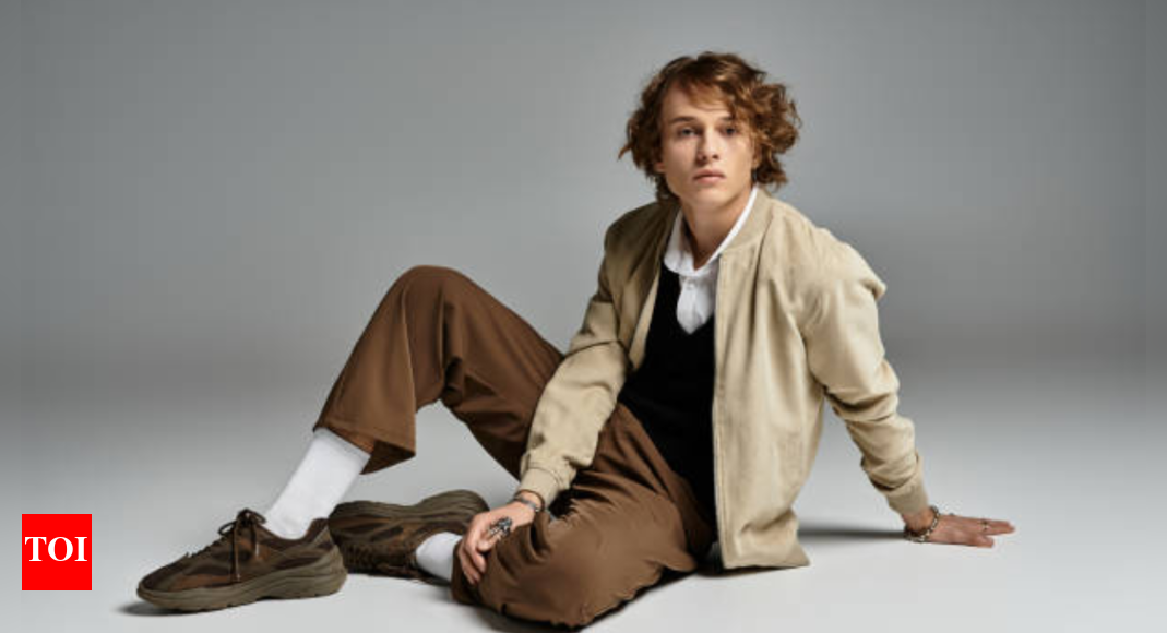 The 60-30-10 style formula: One simple rule that makes every outfit look designer-level