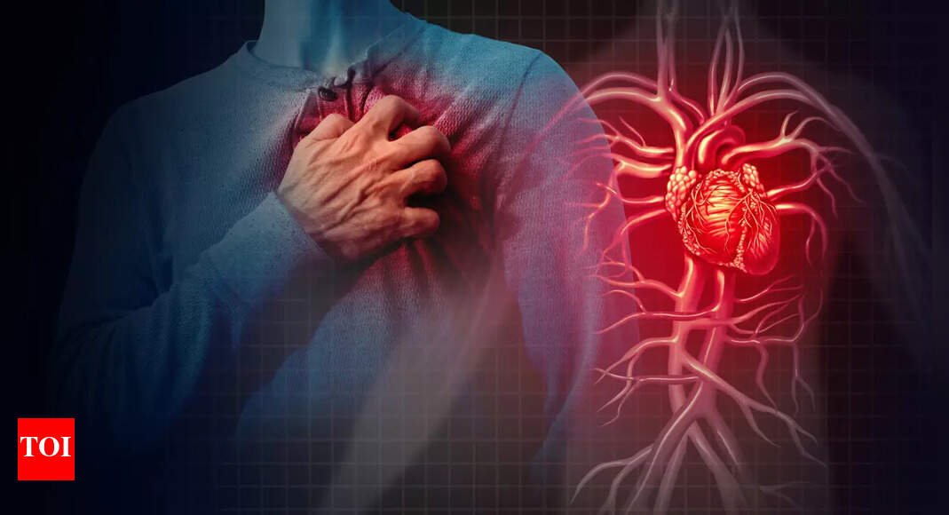 Heart Attack Symptoms: 5 warning signs of a heart attack that can appear a month before |