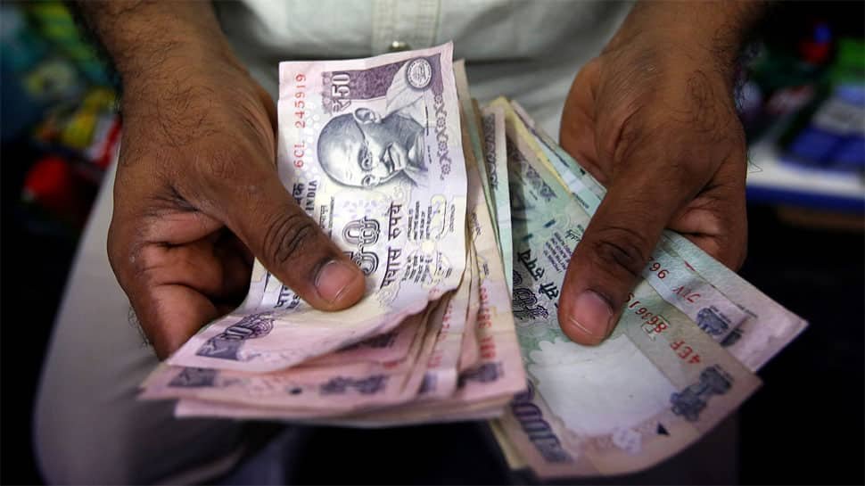 Rs 436 Deducted From Your Bank Account Last Month? SBI And Other Bank A/C Holders Know How To Stop It Going Ahead | Personal Finance News