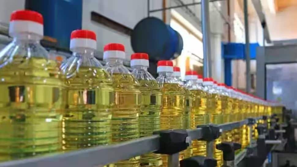 Centre Cuts Customs Duty On Crude Edible Oils To Bring Down Prices In Local Market | Economy News