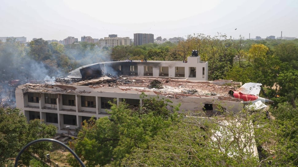 Global Aviation Experts Join India’s Probe Into Ahmedabad Air India Plane Crash | Mobility News