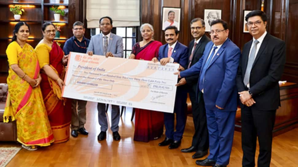 Bank Of Baroda Gives Rs 2, 762 Crore As Dividend To Govt For FY25 | Economy News