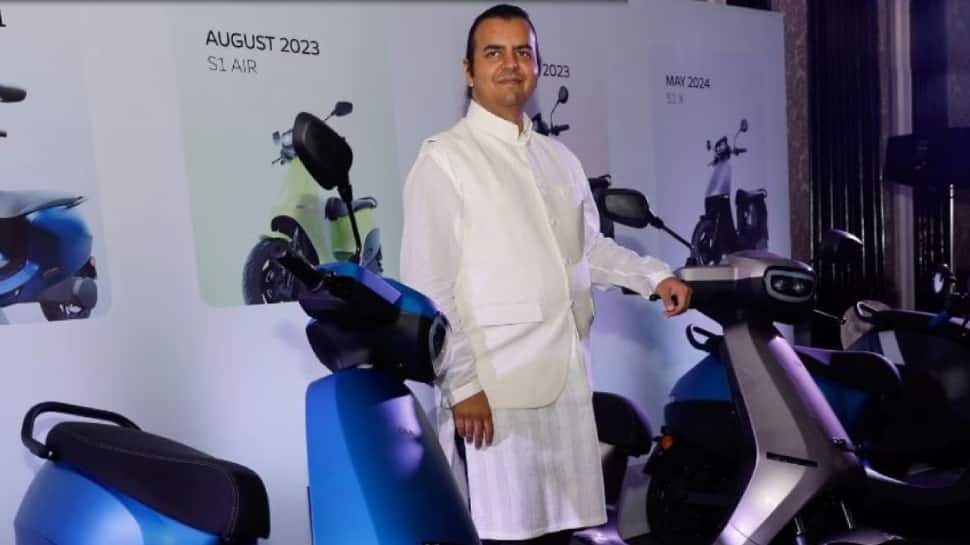Ola Electric Bleeds: 65% Sales Crash; Loses HUGE Market Share Amid Rs 870 Cr Q4 FY25 Loss | Auto News