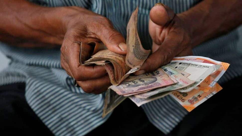 Living Well, Not Rich: Gurgaon Man Explains How People Can Live Comfortably Even Without High Salary | Personal Finance News