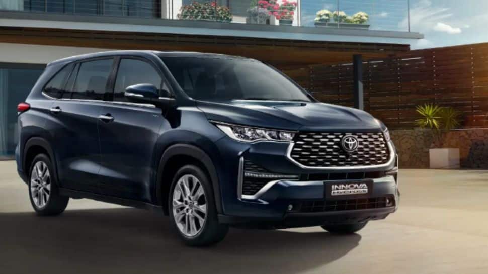 Toyota Innova Hycross Becomes First MPV To Receive 5-Star BNCAP Safety Rating; Check Features | Auto News