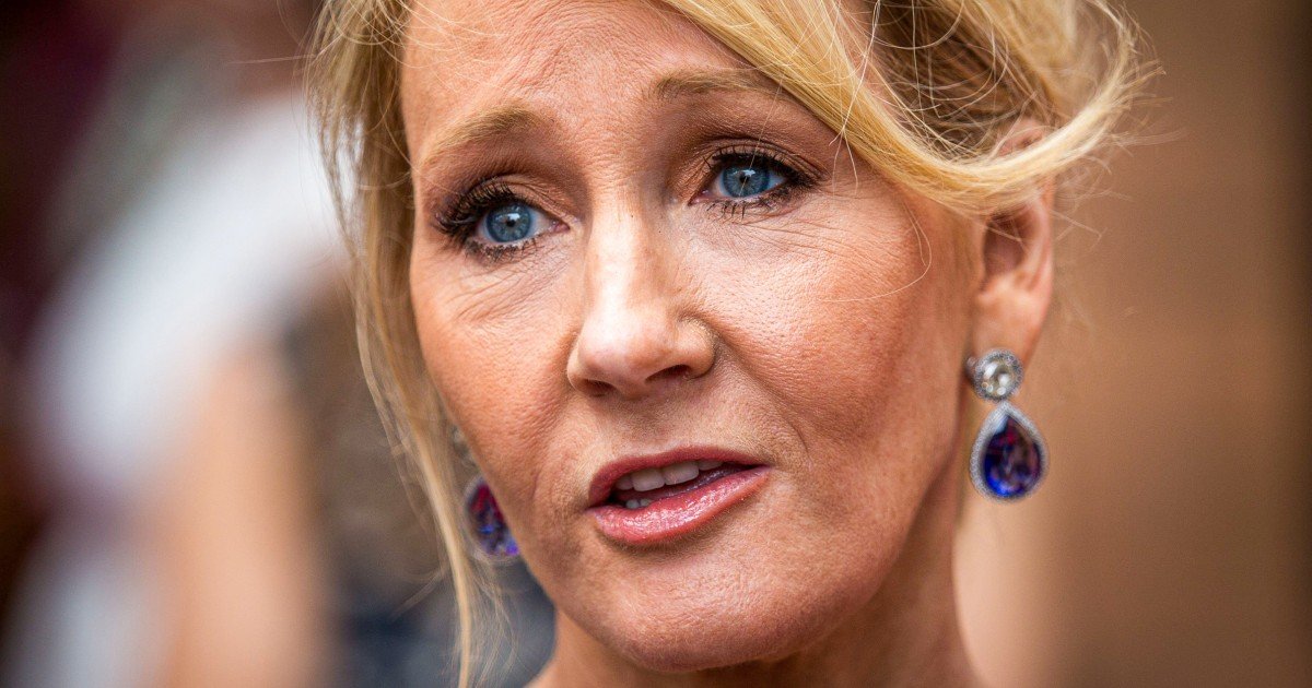 San Francisco bookstore stops selling J.K. Rowling titles due to 'Harry Potter' author's anti-trans views