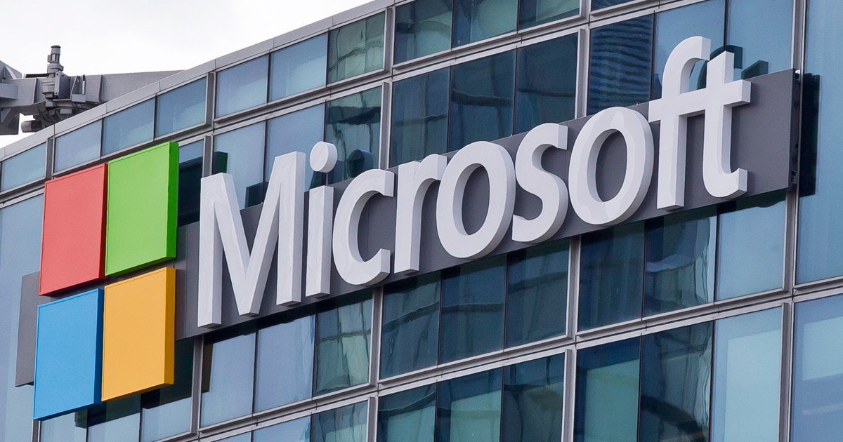 Microsoft says goodbye to the Windows blue screen of death