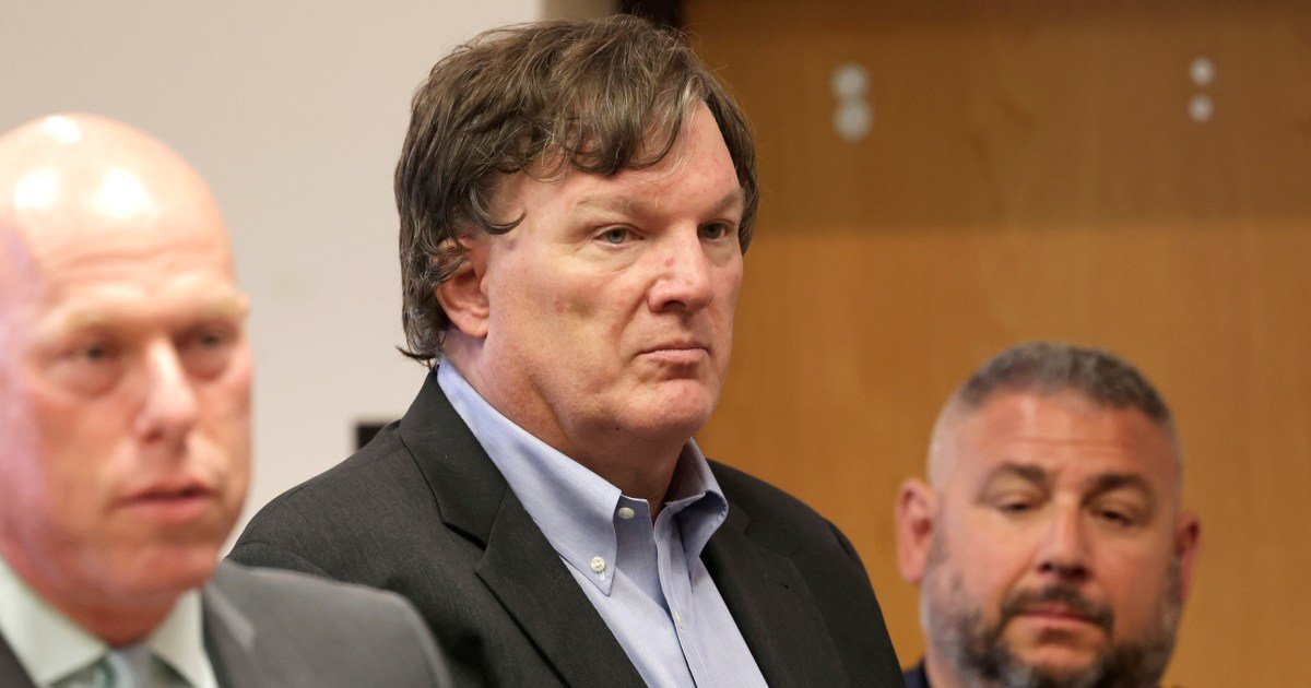 Daughter of Gilgo Beach suspect believes her dad is the killer. His wife isn't sold