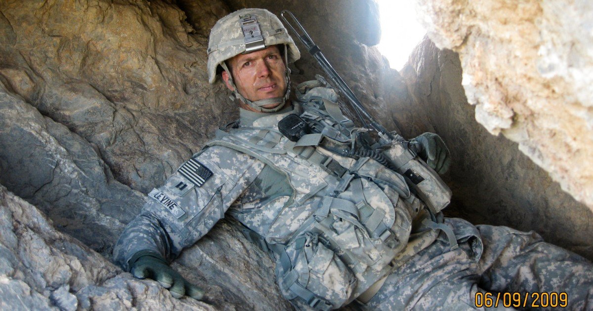 He chose to serve longer in the Army. Now he's saddled with $40,000 in moving costs.