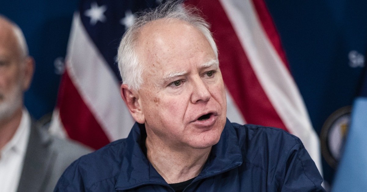 Trump says he won’t call Gov. Tim Walz after Minnesota shootings: 'He's a mess'